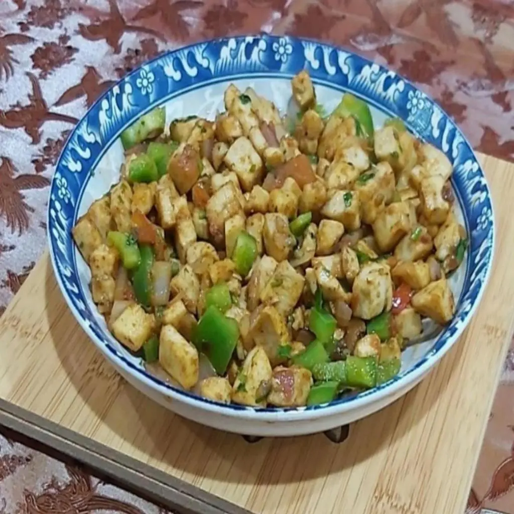 مقلقل دجاج سادة